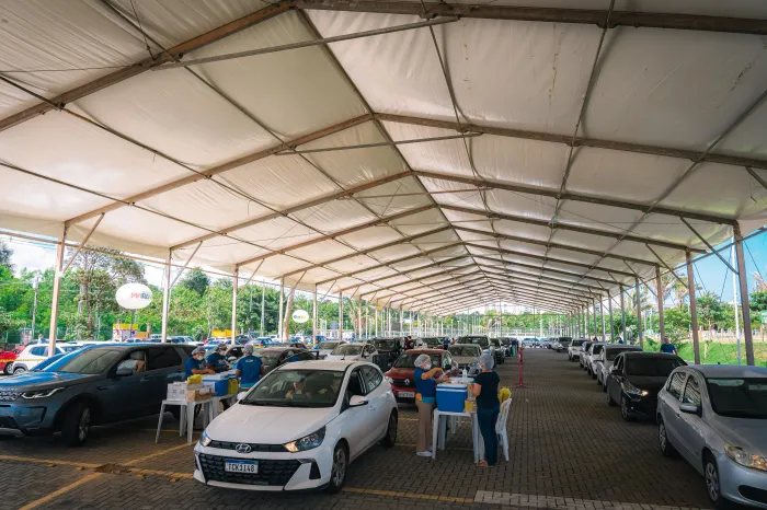 Governo vacinou 4.700 pessoas contra gripe no Drive-Thru no Parque do Rangedor