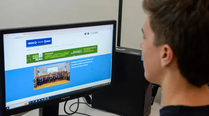 Escola de Governo de Sergipe recebe inscrições para curso de pós-graduação em ESG até dia 30
