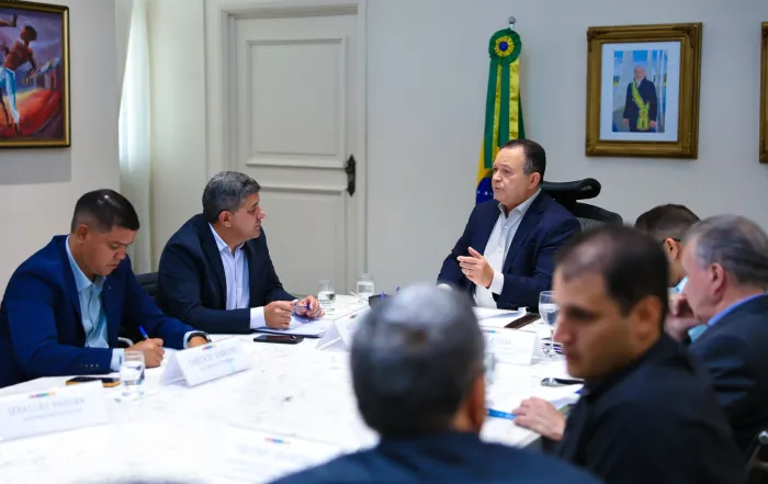 - Brandão e parte do secretariado estadual no Palácio dos Leões (Foto: Gilson Teixeira)