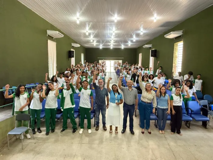 Ouvidoria-Geral do Estado e Seduc levam Projeto Ouvidoria na Escola para Oeiras e Valença