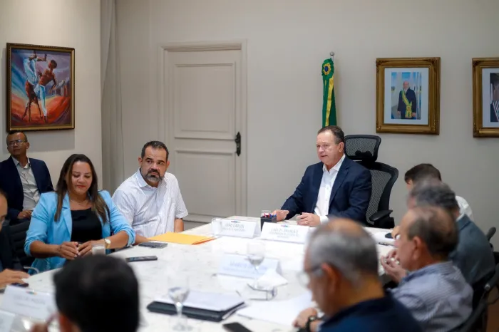 Brandão recebe prefeitos e prefeitas de várias regiões do Maranhão e reforça compromisso com o municipalismo