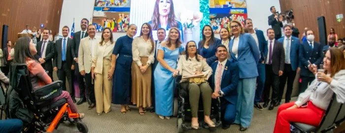 A presidente da Assembleia Legislativa, Iracema Vale, demais deputados e deputadas; e Orleans Brandão, que representou o governador Carlos Brandão, na abertura do 1º Encontro de Mulheres Legisladoras do Maranhão