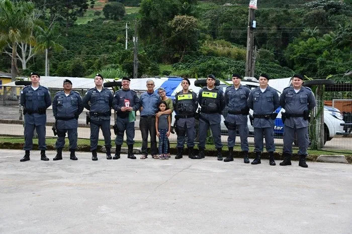PM realiza visitas tranquilizadoras durante a Operação Colheita 2025 no Sul do ES
