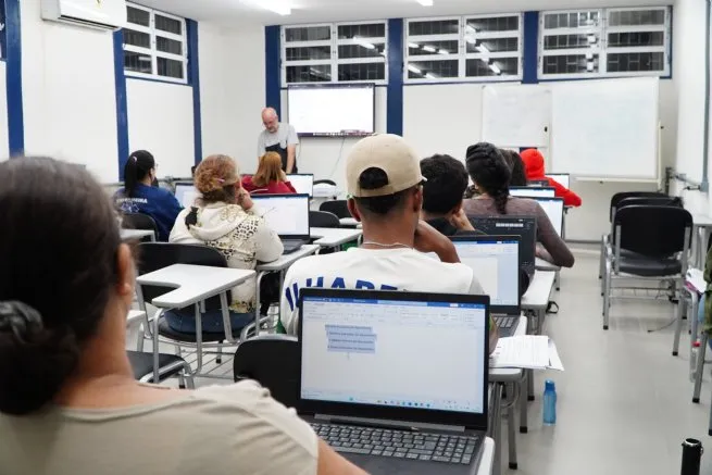 Prefeitura de São Sebastião amplia oferta de cursos profissionalizantes gratuitos com 400 vagas abertas para novas turmas