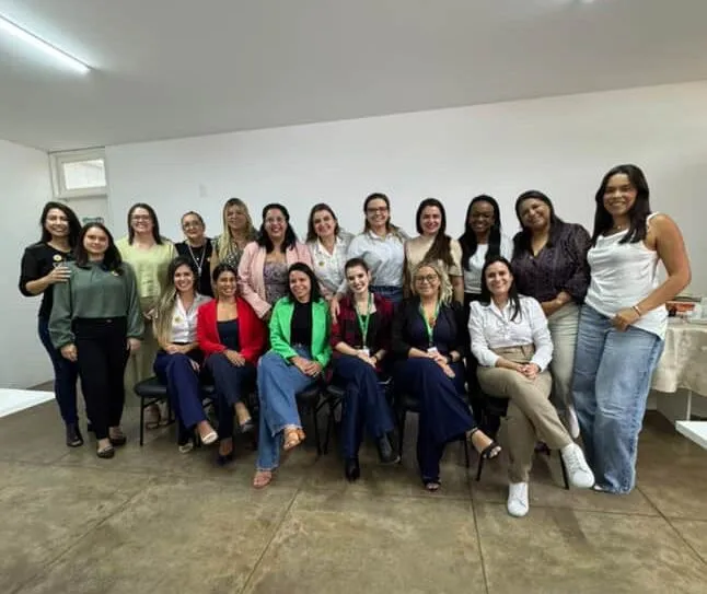 Comitê Avança Mulher, de Caruaru, realiza reunião para discutir regimento interno e plano de ação