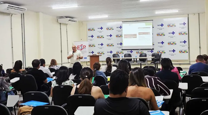 Oficina promove alinhamento técnico com municípios que aderiram ao Programa Mais Médicos