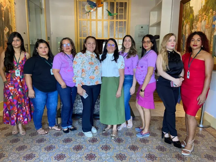 Gestão: Mulheres atendidas pelo CRAM participam de visita especial na Casa da Cultura e no Museu