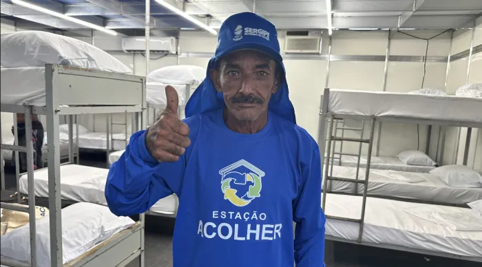 Catadores da Estação Acolher recebem kits de proteção e acolhimento durante o Arraiá do Povo 2025