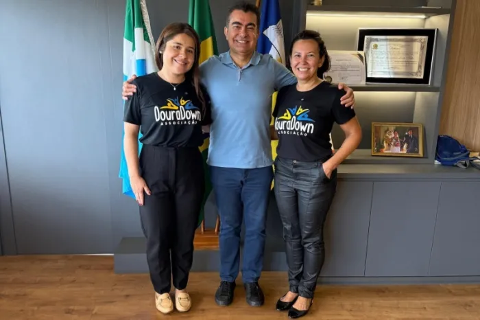 Karla Gomes acompanha Douradown em reunião com prefeito Marçal Filho