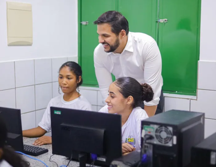 Seduc mobiliza escolas para garantir 100% de inscritos no Enem 2025