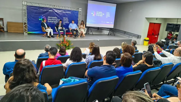 Fapema participa da Jornada Nacional de Extensão na UEMA com debate focado na valorização da pesquisa