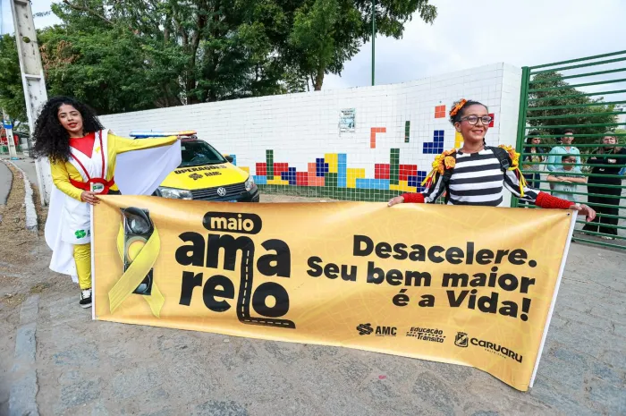 Seminário, blitze educativas e campanha Gentileza gera Gentileza foram destaque nas ações do Maio Amarelo em Caruaru