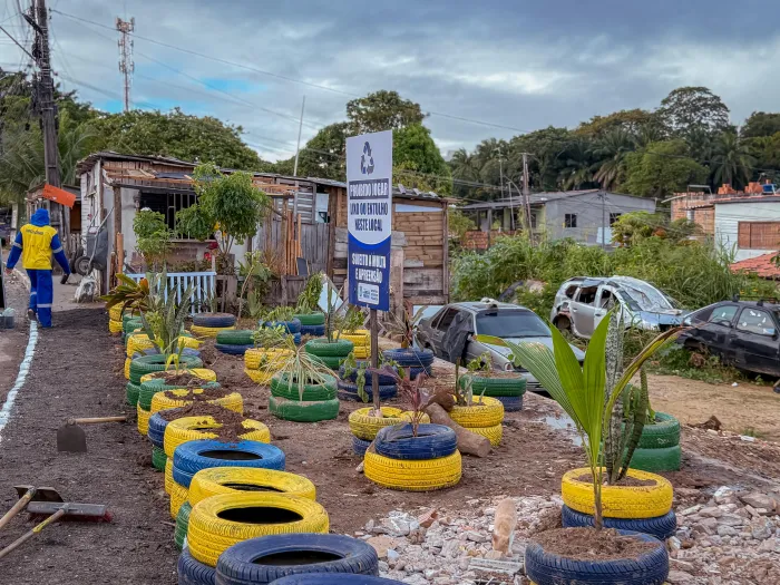 Prefeitura transforma mais uma área de descarte irregular em novo jardim sustentável