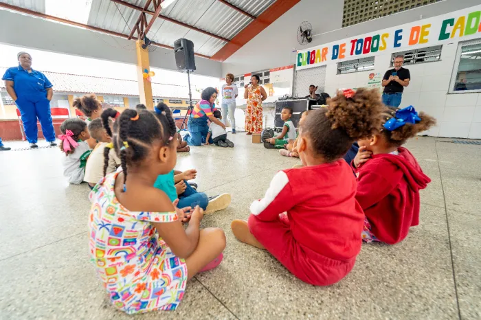 Projeto Dia D da Família na Escola leva diversas ações e serviços ao Caminho do Mar