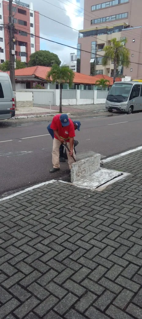 Seinfra segue executando serviços de manutenção em 35 bairros da Capital