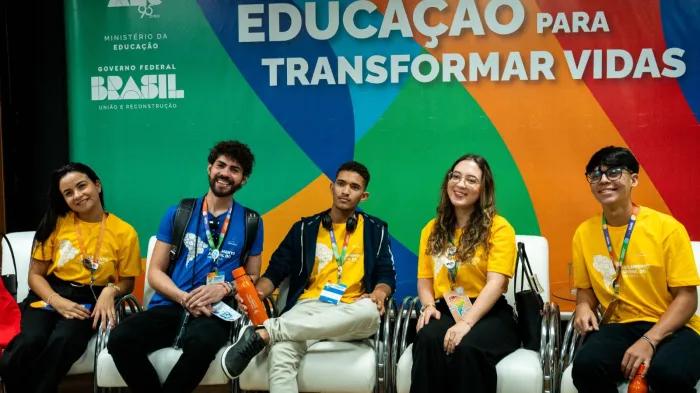 Estudante da EEEFM Benjamim Maranhão é eleita para segunda fase da etapa Internacional do Parlamento Juvenil do Mercosul