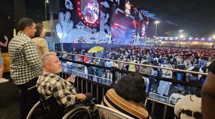 Inclusão, acolhimento e alegria marcam abertura do Arraiá do Povo
