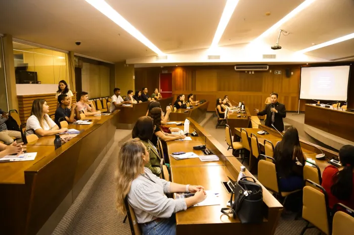 Escola do Legislativo promove capacitação em Marketing Digital para servidores da Assembleia Legislativa e público externo