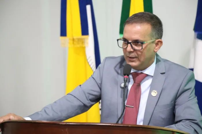 Inspetor Cabral denuncia intimidações e sai em defesa de servidores da segurança e da saúde