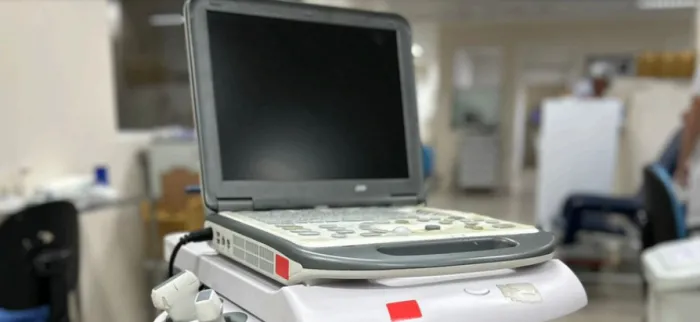 Equipamento de ultrassonografia portátil agiliza atendimentos na Urgência e Emergência do Hospital Dr. Jayme