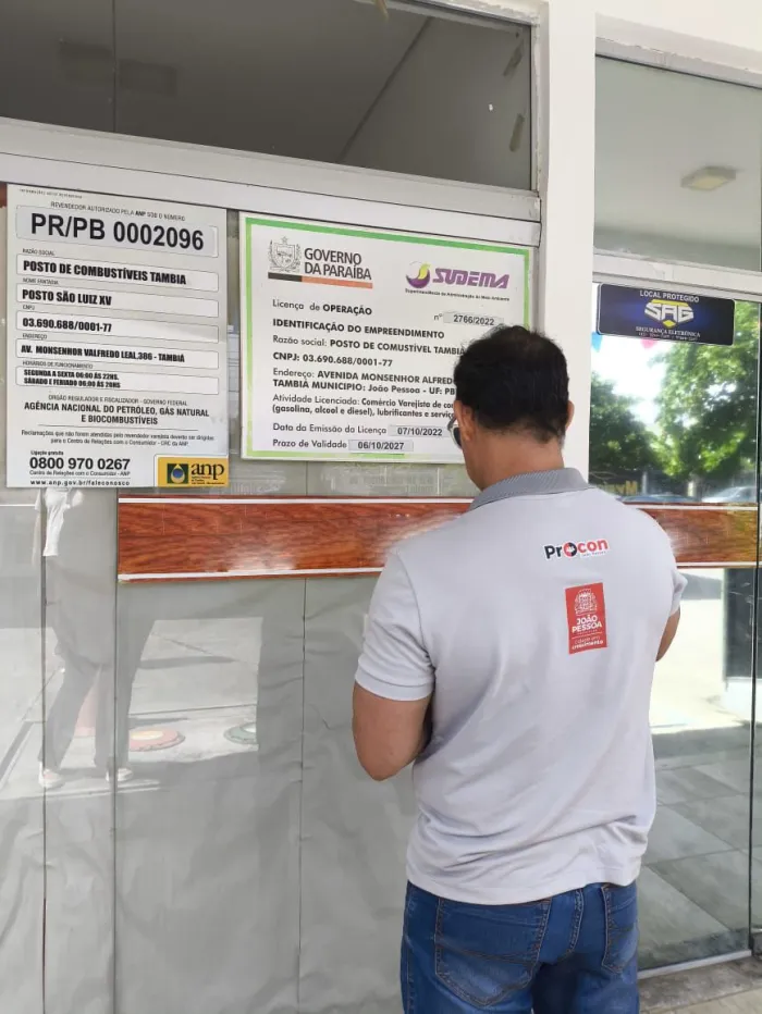 Procon-JP notifica Sindipetro, postos e distribuidoras sobre aplicação da redução do preço da gasolina
