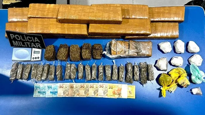 13ºBPM apreende tabletes de maconha, arma e munição em São Mateus