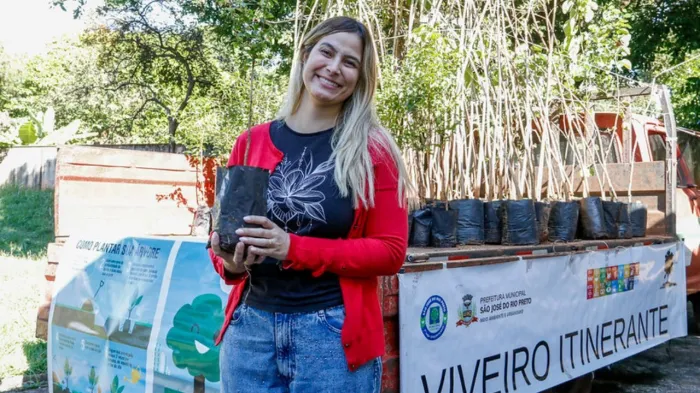 Viveiro Itinerante circula no CAIC e em Schmitt