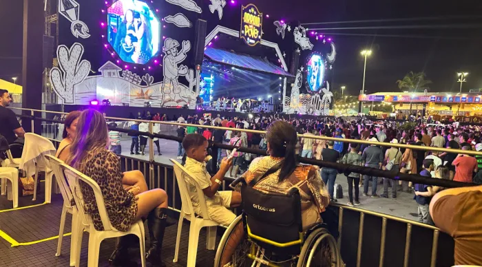 Espaço conta com capacidade para até 80 pessoas. Iniciativa do Governo do Estado assegura mais cidadania e acesso à cultura a pessoas com deficiência / Foto: Júlia Costa/Seasic