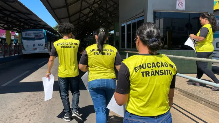 Prefeitura de Rio Branco reforça orientações de segurança para usuários do transporte coletivo no Terminal Urbano