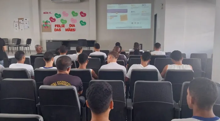 Socioeducandos da Fundação Renascer participam da 14ª Mostra Cinema e Direitos Humanos