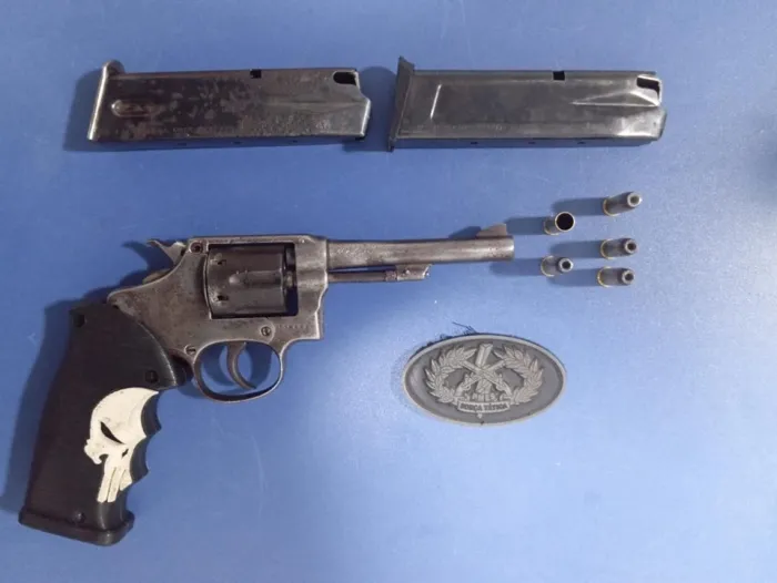 13º Batalhão apreende arma de fogo a em São Mateus
