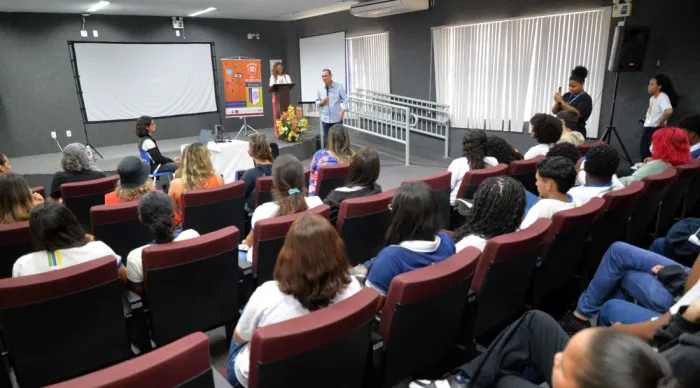 Centro de Excelência Atheneu Sergipense recebe pela segunda vez a Mostra de Cinema e Direitos Humanos