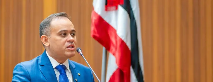 Catulé Júnior critica o que chama de “discussões vazias” na Assembleia