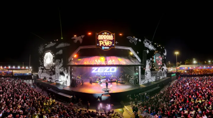 Maior festejo junino do estado reuniu sergipanos e turistas para curtir forró romântico na noite desta quarta, 4 / Foto: Arthuro Paganini