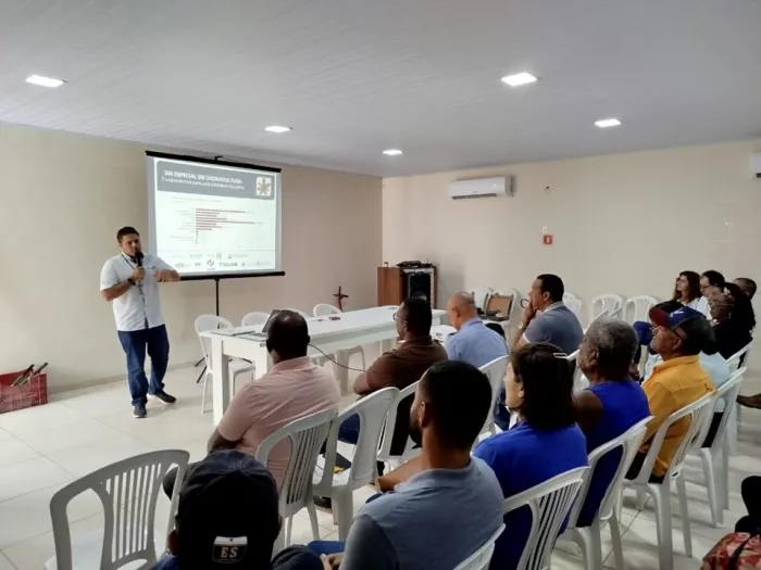Incaper capacita agricultores para fortalecer cultura do cacau em Conceição da Barra