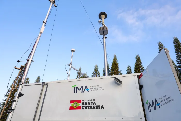 Nova Estação de Monitoramento da Qualidade do Ar operada pelo IMA está em funcionamento em Florianópolis