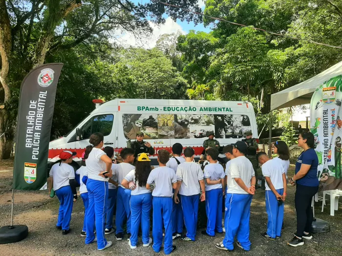 Parque Arruda Câmara promove mostra científica e trilhas ecológicas para crianças do Vista Alegre