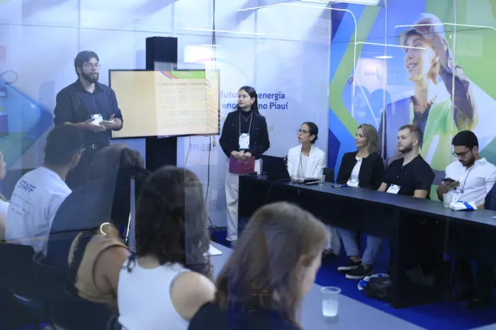 Brazil Energy Conference 2025 celebra terceiro dia com destaque para a feira de inovação e grande presença do público