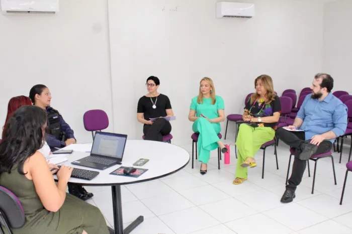 Secretária das Mulheres participa da reunião do Colegiado Gestor da Casa da Mulher Brasileira de Teresina