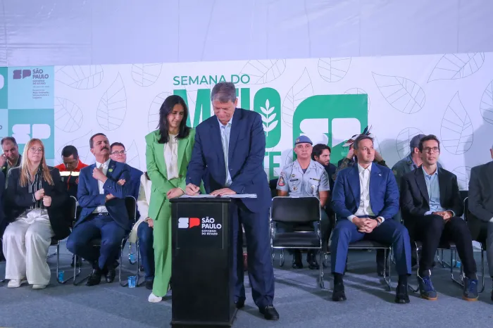 Governo de SP anuncia programas e parcerias para reforçar compromisso ambiental do Estado