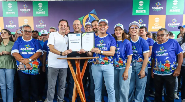 Governador assina ordens de serviço e adesão ao programa Garantia-Safra para Feira Nova no 49º ‘Sergipe é aqui’