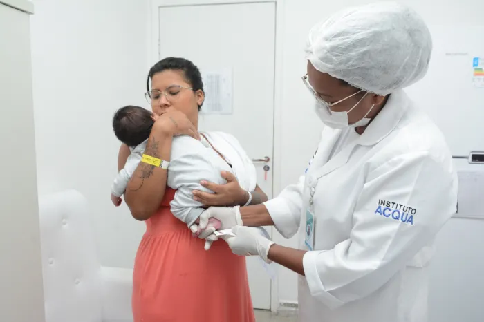 Governo reforça a importância do Teste do Pezinho para a saúde de recém-nascidos