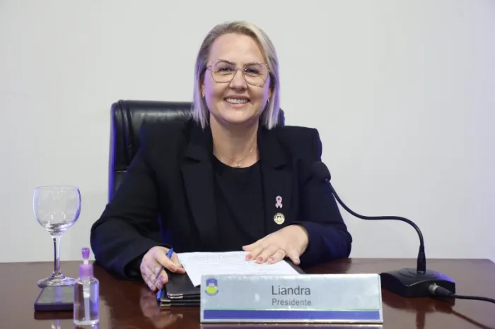 Liandra da Saúde solicita construção de praças para os bairros Vila Toscana, Vival dos Ipês e Esplanada