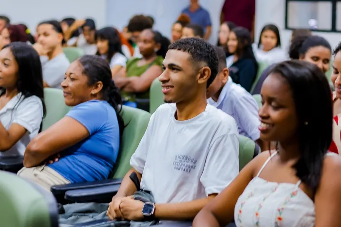 Prefeitura de Simões Filho realiza aula inaugural do Programa Prepara Jovem, curso preparatório para vestibulares e pré-IFBA