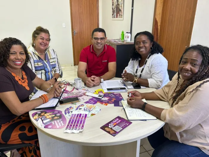 Governo e Instituto Ayabás tratam de parceria para participação de piauienses na Marcha das Mulheres Negras