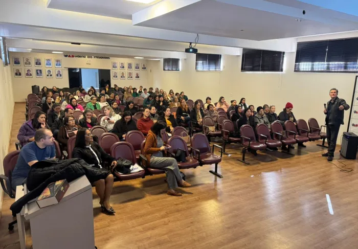 Prefeitura investe na qualificação dos gestores da rede municipal de educação