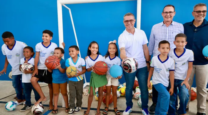 Governador Fábio Mitidieri inaugura quadra e entrega reforma do Centro de Excelência Quilombola 27 de Maio em Porto da Folha