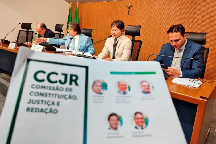 Reunião ordinária da CCJR aconteceu nesta quarta-feira, no Plenarinho Nelito Câmara
