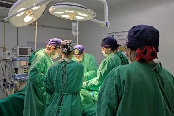 Vereador pede mutirão de cirurgias de hérnia para reduzir fila na saúde pública