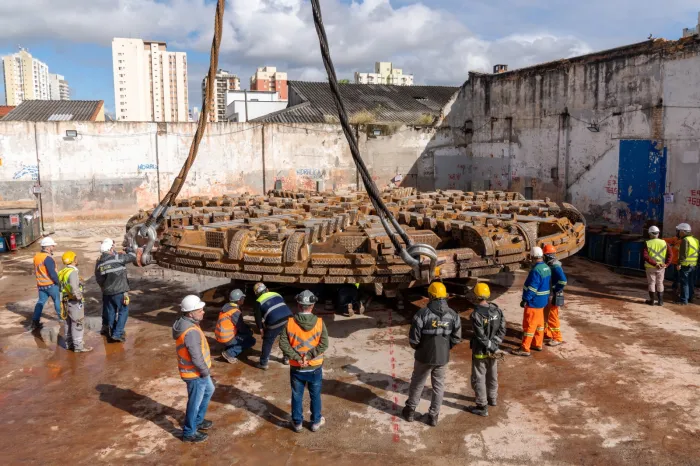 Metrô inicia desmontagem do ‘tatuzão’ para reutilização entre Penha e Complexo Rapadura